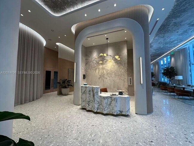 Foto del edificio - 77 SE 5th St