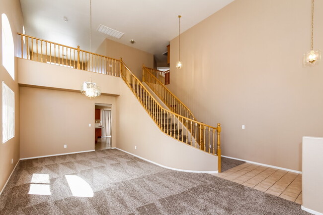 Building Photo - 2109 Royal Antilles Ct