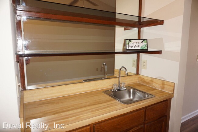 Foto del edificio - 2 br, 2 bath House - 1294 Jefferson Avenue...