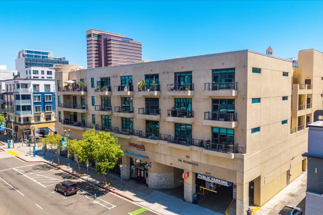 Building Photo - 133 The Promenade N