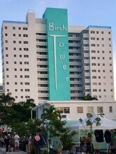 Building Photo - 3003 Terramar St