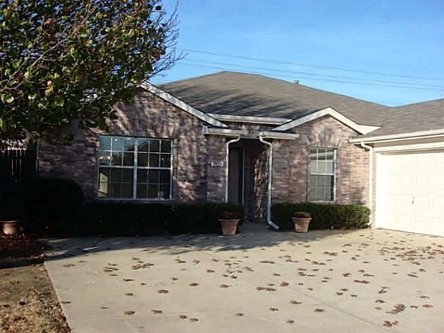 Primary Photo - 909 Larkspur Dr