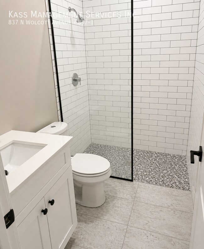 Foto del edificio - 837 N Wolcott Ave