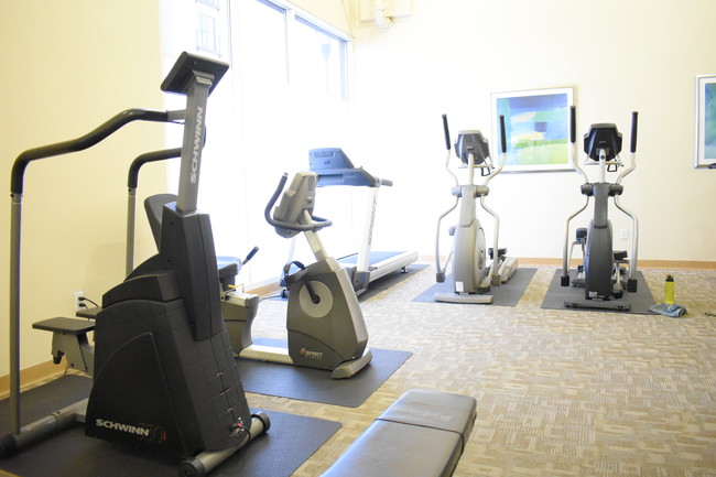 Fitness Center - Market Gateway Apartments