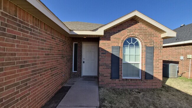 Foto del edificio - 6546 94th St