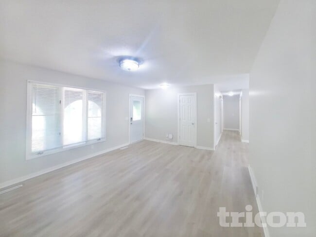 Foto del edificio - 13548 Dan Patch Dr