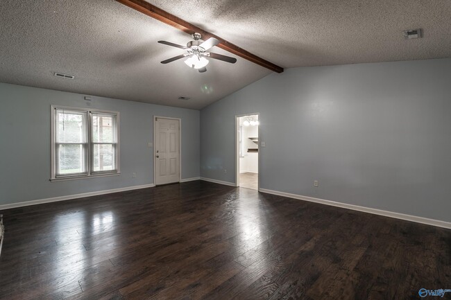 Foto del edificio - 313 Red Oak Rd