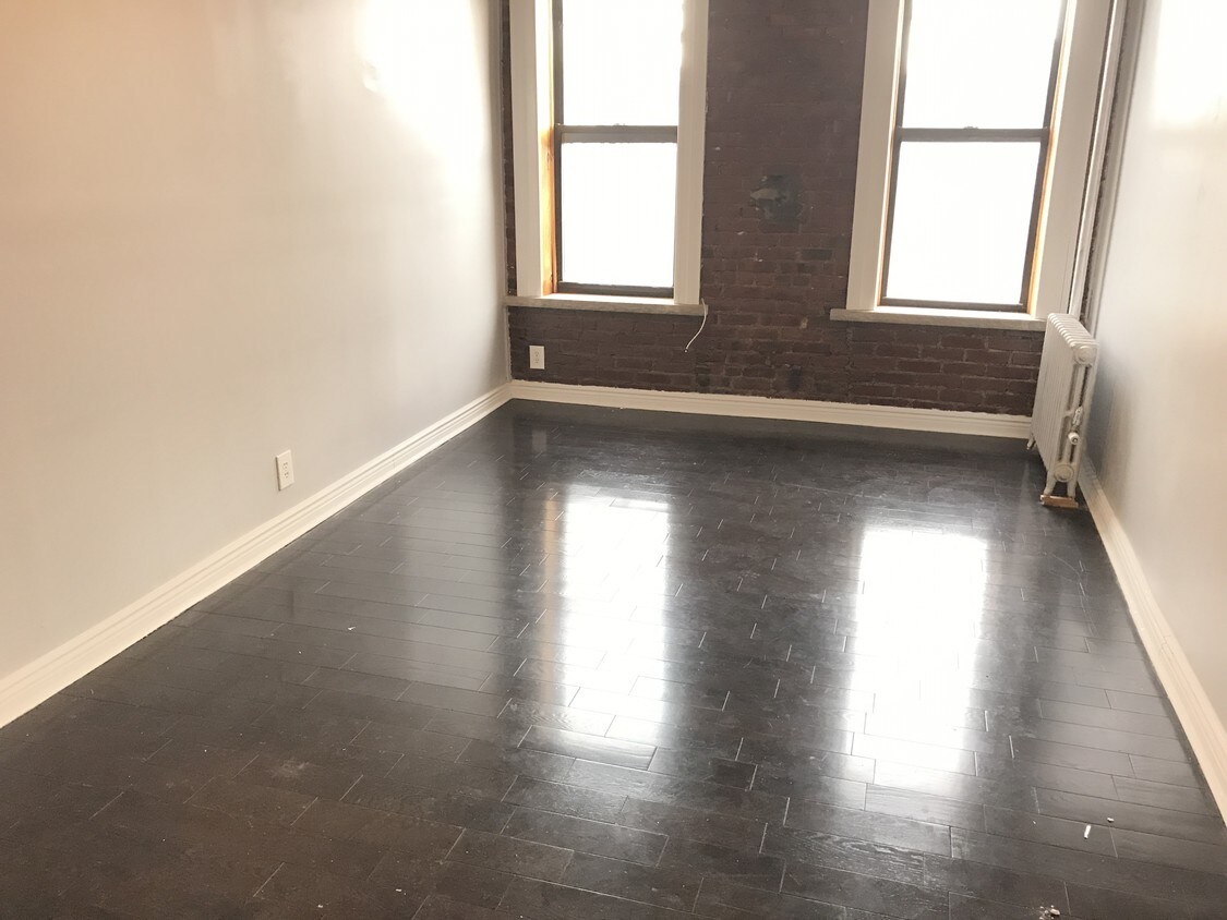 Foto principal - 1248 Pacific St