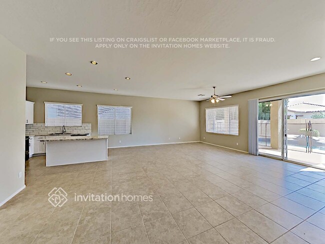 Building Photo - 1409 W Park Ave