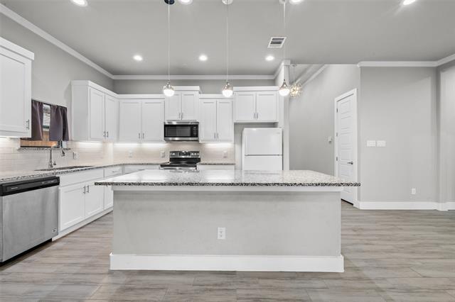 Foto del edificio - 3403 Bickers St