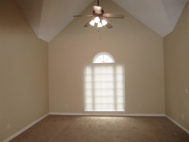 Foto del edificio - 4198 E Emerald Drive NW