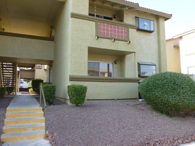Building Photo - 7300 Pirates Cove Rd