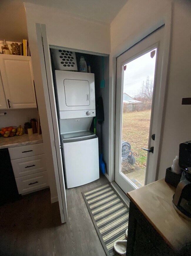 Foto del edificio - Single-Family Home