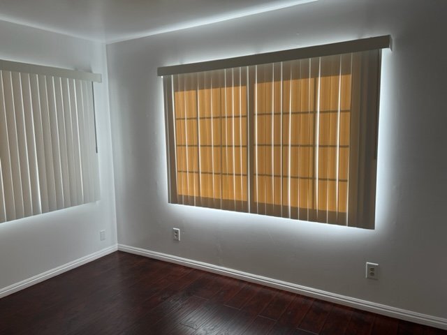 Building Photo - 1607 N Wilton Pl