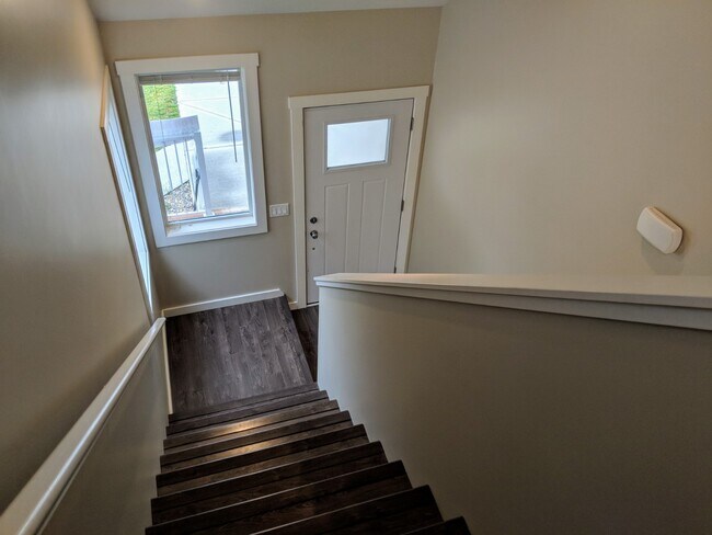 Photo du bâtiment - 1610-1688 88 Ave