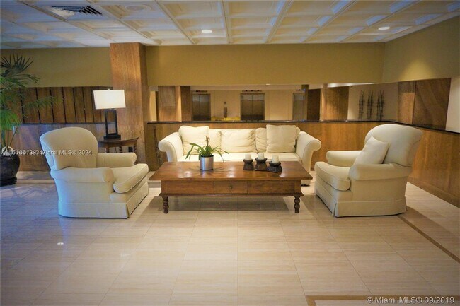 Foto del edificio - 2333 Brickell Ave