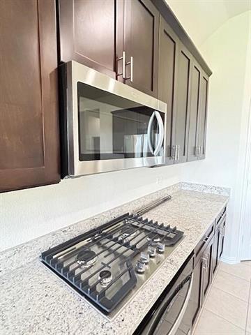 Foto del edificio - 4219 Hummingbird Dr