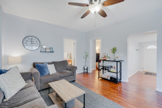 Building Photo - 385 Stryker Ave