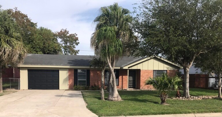 Primary Photo - 116 Angelita Dr