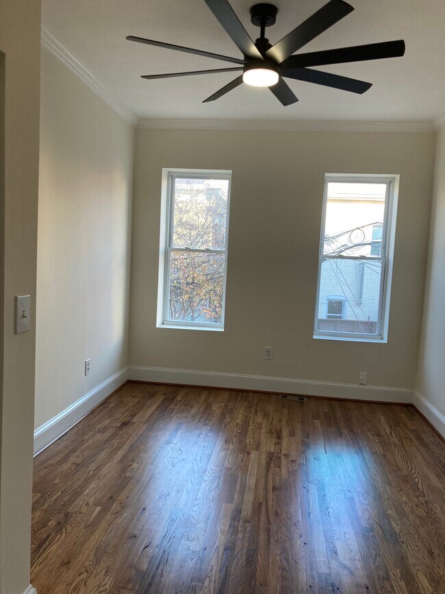 Unfurnished bedroom - 3521 10th St NW
