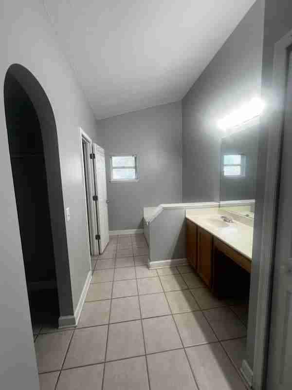 Foto del edificio - 14426 Lake Price Dr