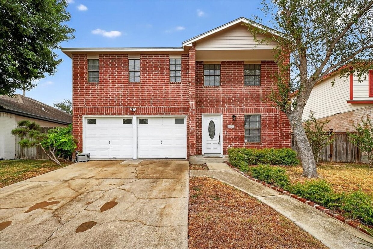 Foto principal - 4430 Cedar Pass Dr