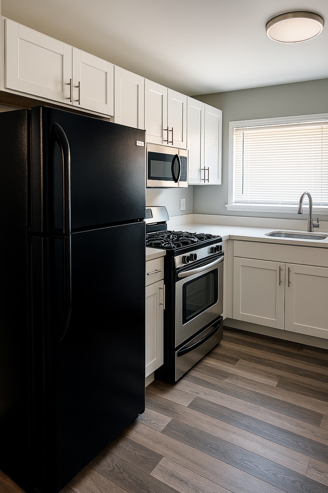 Building Photo - Your Next Home with Everything