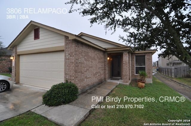 Primary Photo - 3806 Relampago