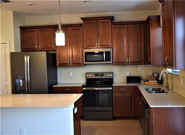 Building Photo - 11030 Whistling Pne Wy