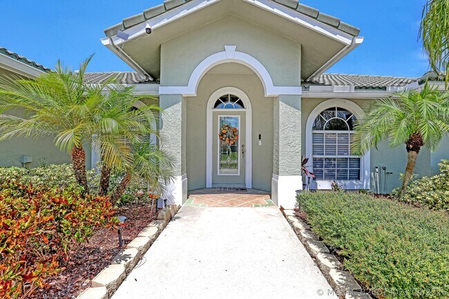 Building Photo - 133 Black Olive Crescent
