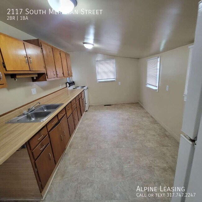 Foto del edificio - 2117 S Meridian St