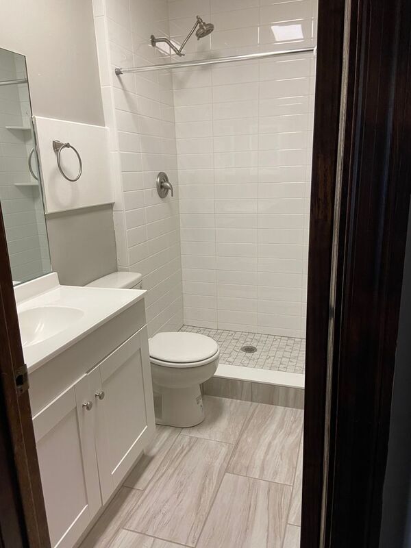 Building Photo - 5402 S 77th St