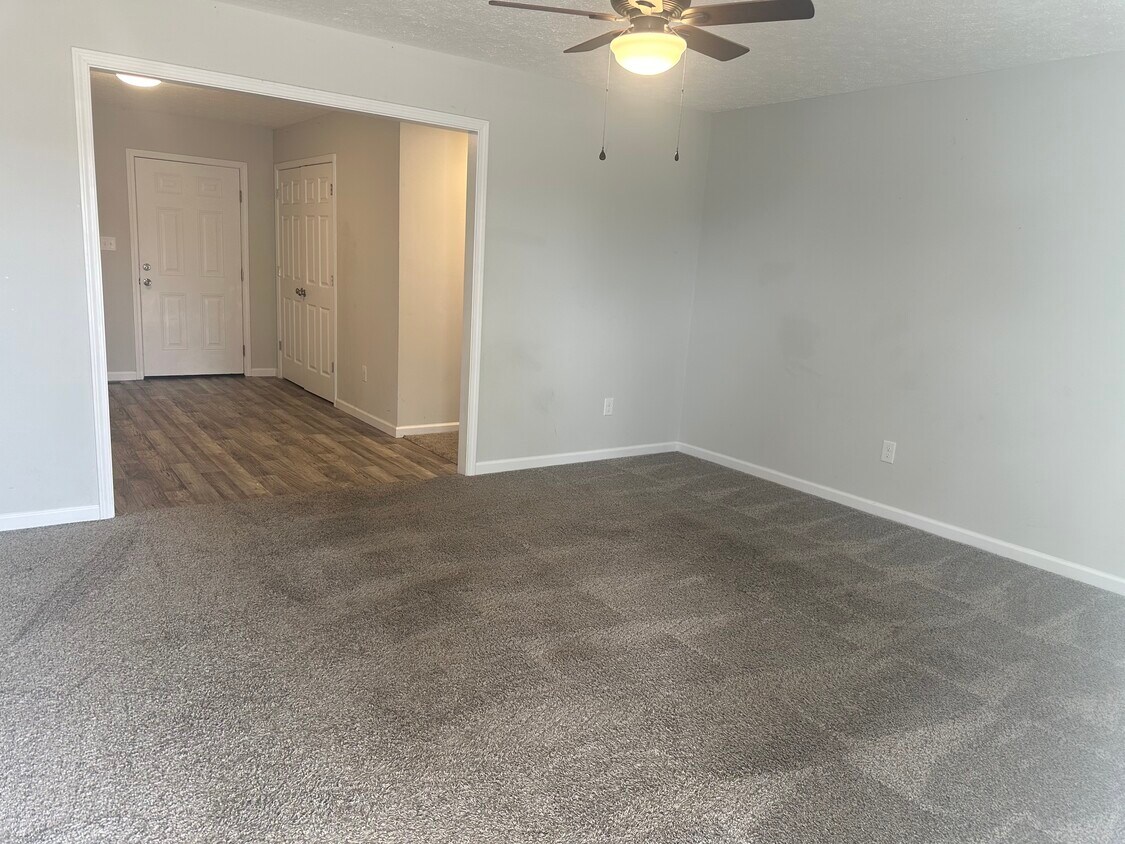 300 Peach St, Franklin, KY 42134 Townhome Rentals in Franklin KY