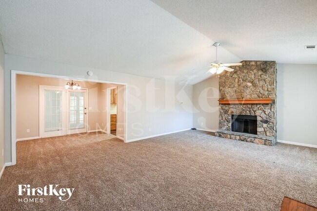Foto del edificio - 2980 Williams Farm Dr