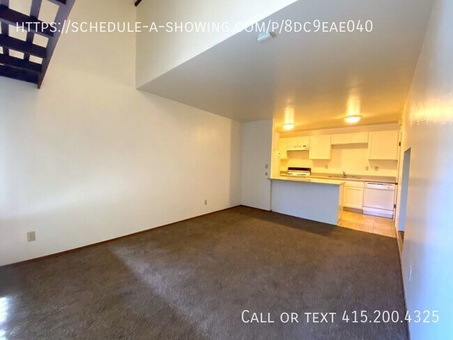 Building Photo - Fantastic One Bedroom near Naval Postgradu...