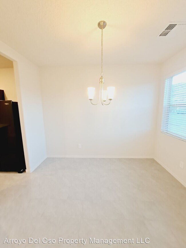 Foto del edificio - 3 br, 2 bath House - 710 Desert Senna Ave SW