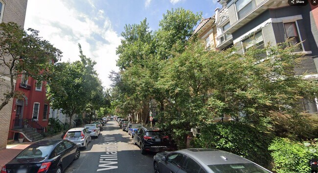 Calle Willard NW - 1724 Willard St NW
