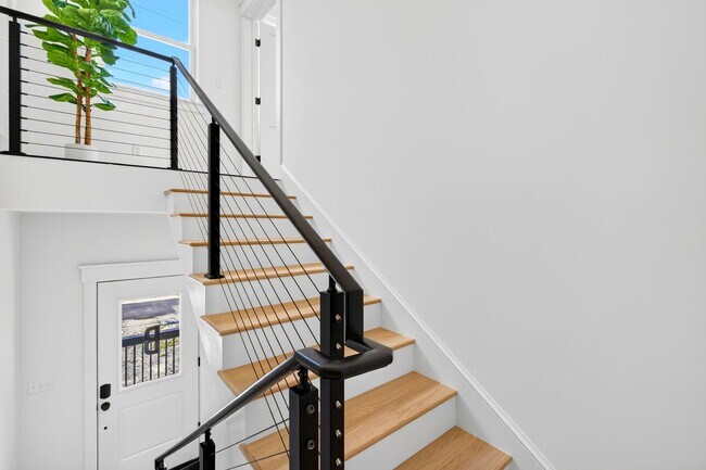 Foto del edificio - 545 E Henry Ln