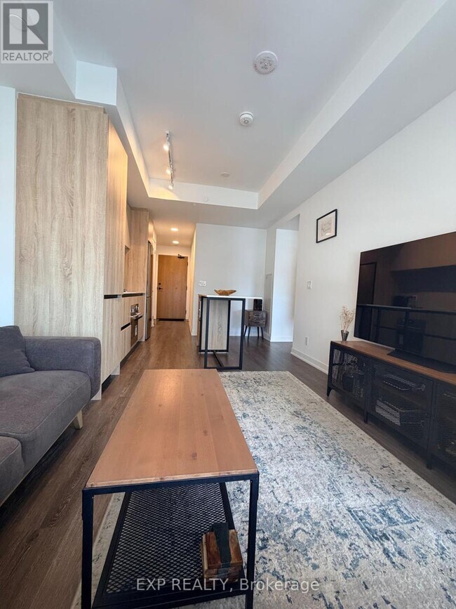Photo du bâtiment - 7950 Bathurst St