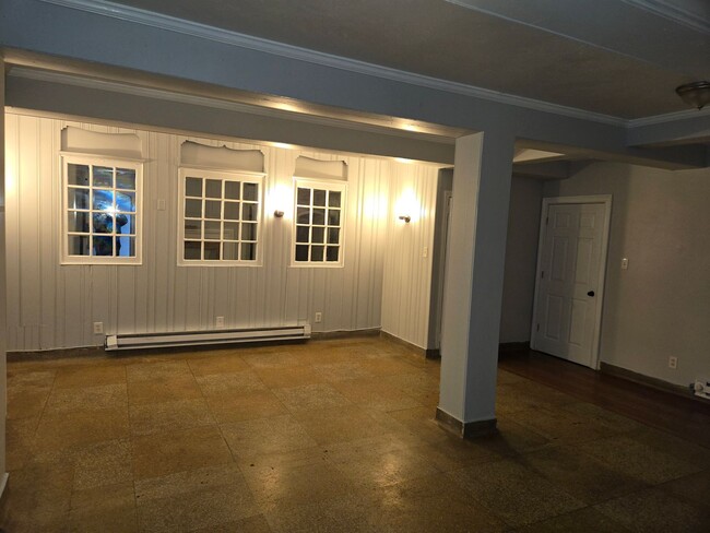 Foto del edificio - 809-811 W. Linden Street