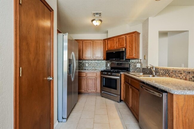 Foto del edificio - 1401 Nottoway Dr