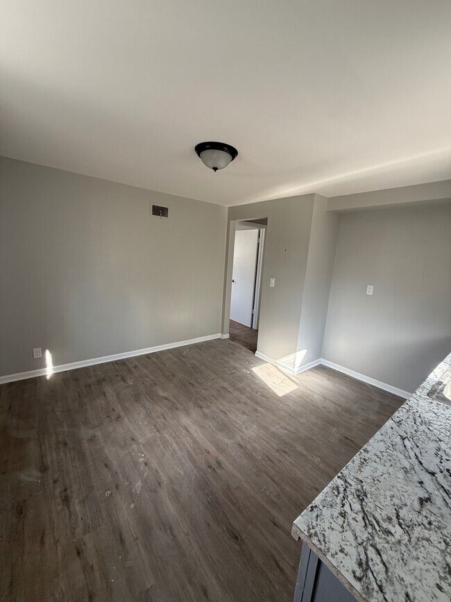 Foto del edificio - 4713-4715-4715 N 35th St