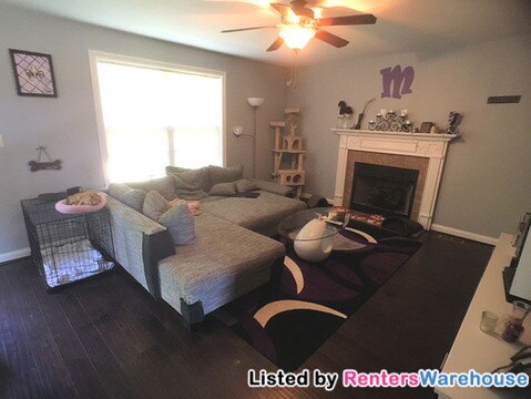Foto del edificio - 3469 Bradfield Dr
