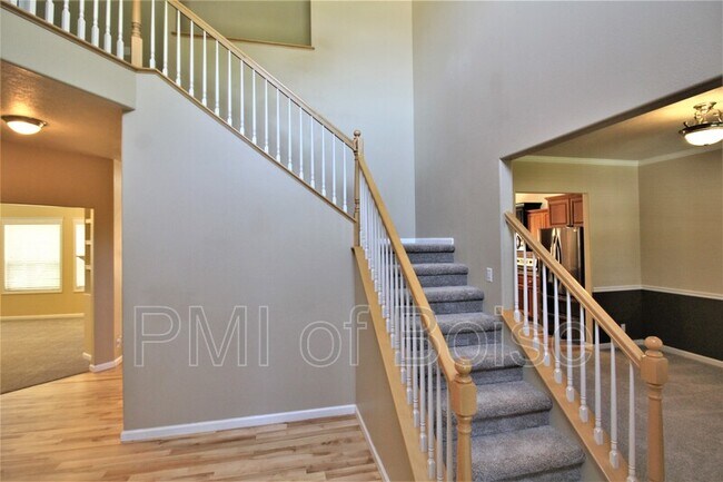 Foto del edificio - 1485 E Feather Nest Dr