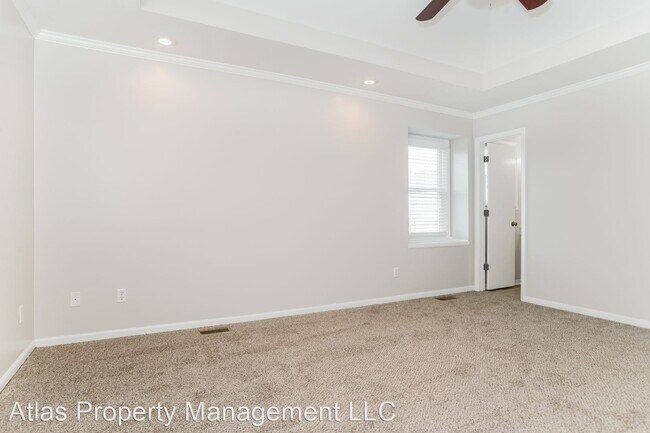 Building Photo - 3 br, 2.5 bath House - 11024 N Ditman Court