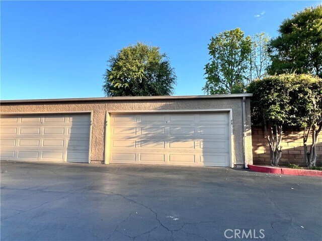 Foto del edificio - 2312 Archwood Ln
