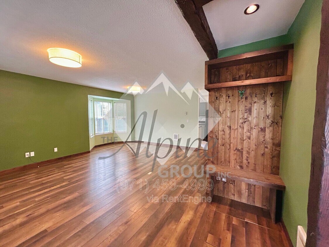 Foto del edificio - 5238 NE 14th Pl