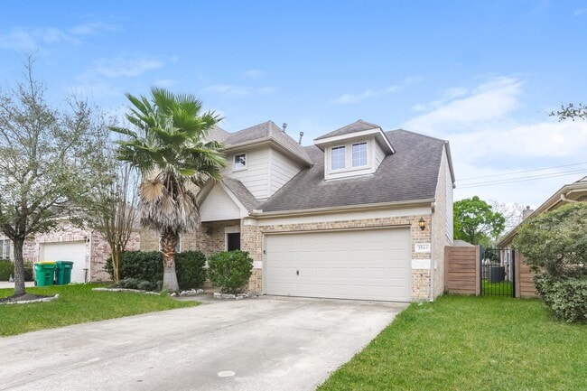 Building Photo - 2544 Pelican Dr