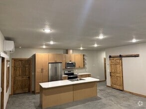 Building Photo - 2222 Steamboat Ln