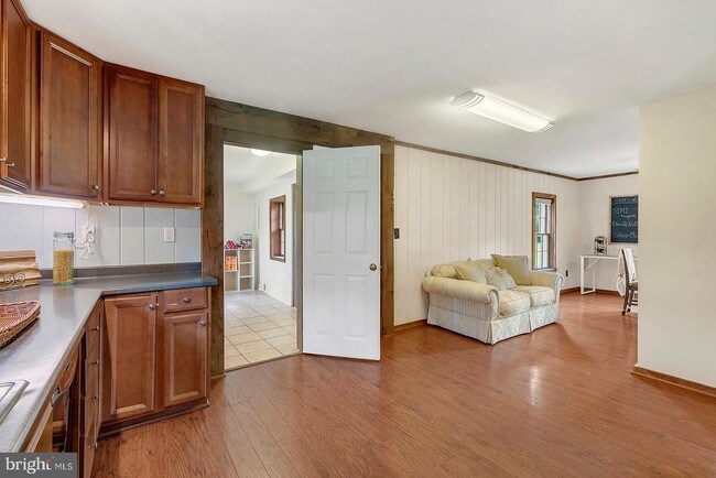 Building Photo - 720 Parrish Farm Ln